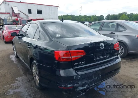 2015 Volkswagen Jetta 2.0L Tdi Se z USA, uszkodzony, nr VIN 3VWLA7AJ4FM307720